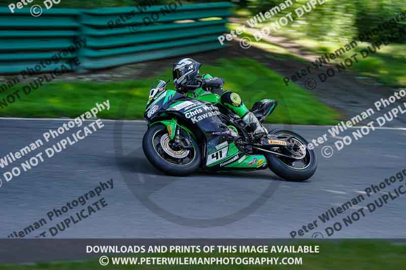 cadwell no limits trackday;cadwell park;cadwell park photographs;cadwell trackday photographs;enduro digital images;event digital images;eventdigitalimages;no limits trackdays;peter wileman photography;racing digital images;trackday digital images;trackday photos